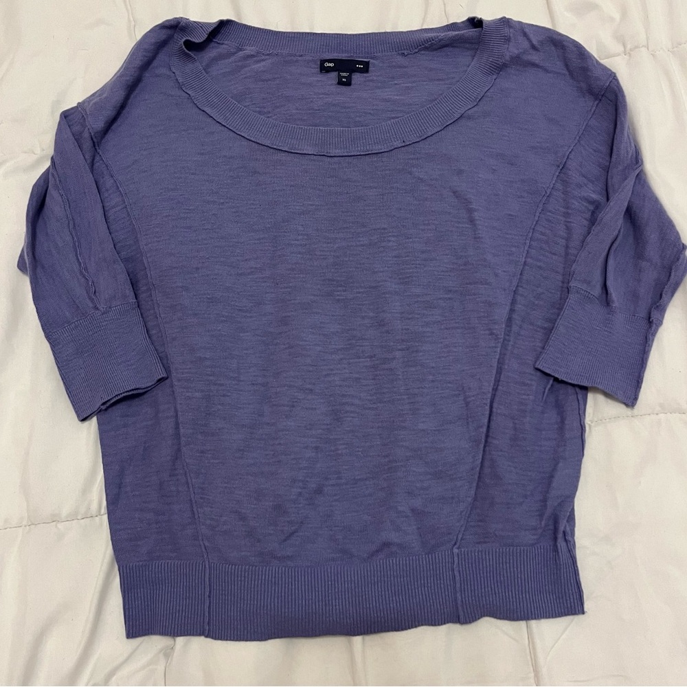 GAP Women's Lavender Short Sleeve Crew Neck Sweater